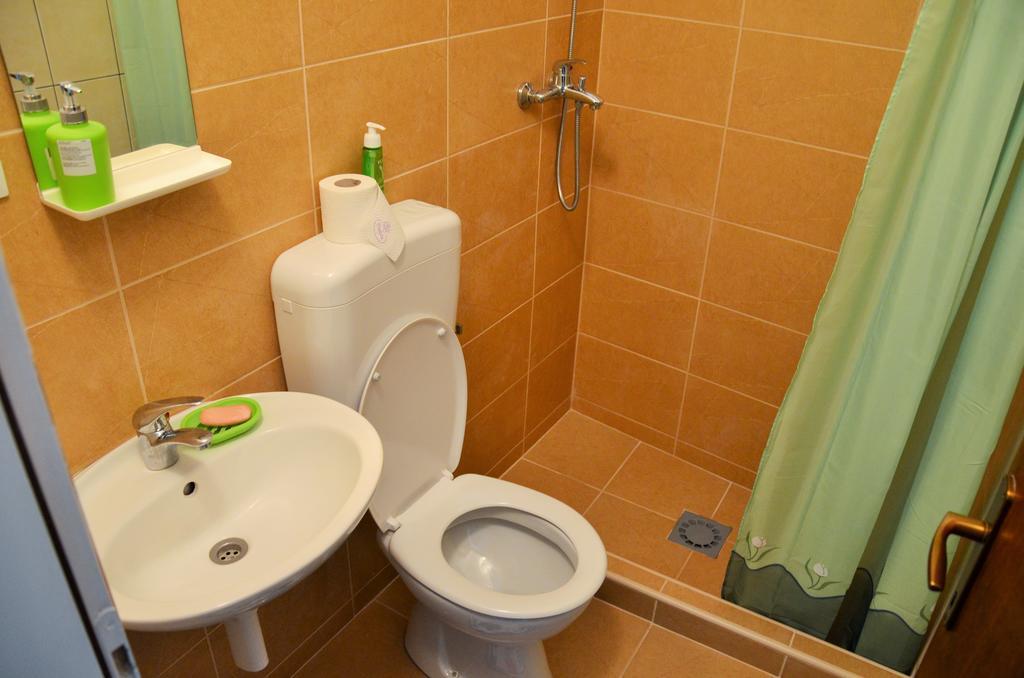 Mostar Downtown Hostel Room photo